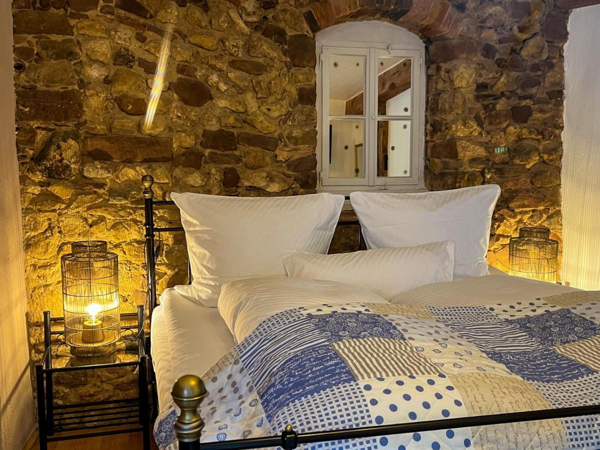 Hotel Zum Burggraf Neuleiningen Eksteriør bilde